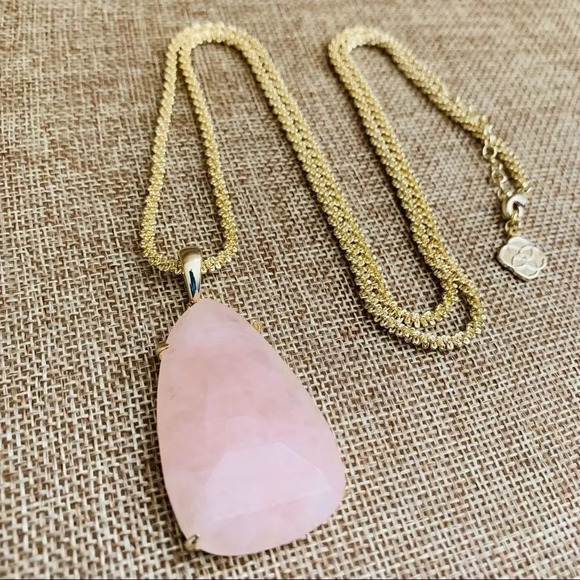 Kendra Scott Retired Rose Quartz Sandra Necklace - Picture 3 of 6